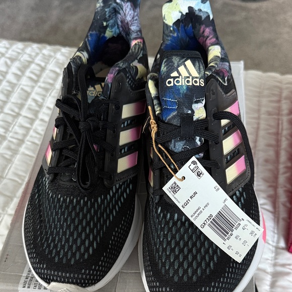 adidas EQ21 Run Women's Athletic Shoes - Black and Pink NWT - Picture 2 of 6